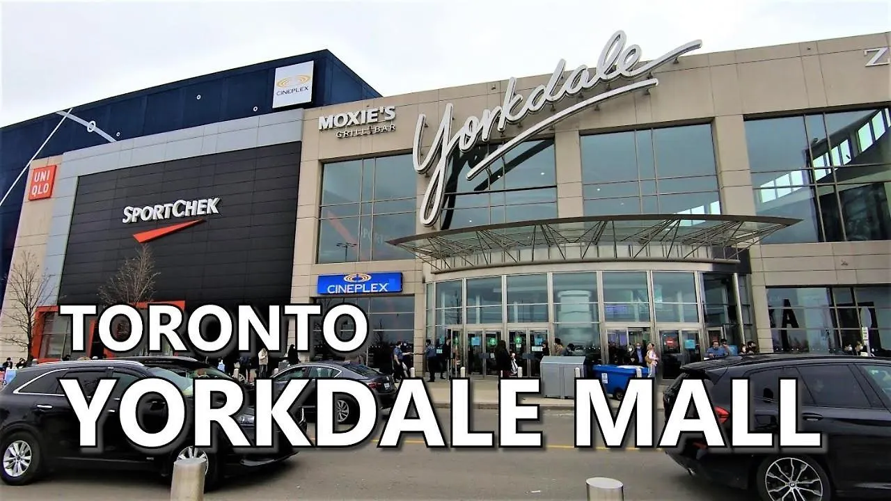 Homestay Executive Room In Toronto Next To Yorkdale Shopping Centre Canada